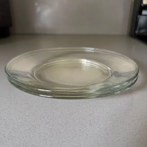 Vintage | 2 Elegant Clear Small Plate Set - Picture 6 of 9